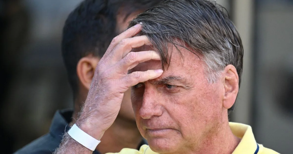 bolsonaro-1200x630-1 Polícia deporta mãe para o Brasil, que deixa dois filhos menores em Portugal